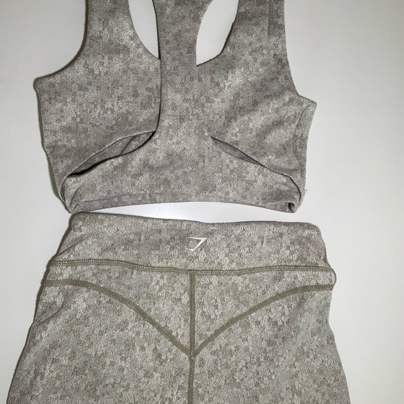 Gymshark outfit - Picture 3 of 4